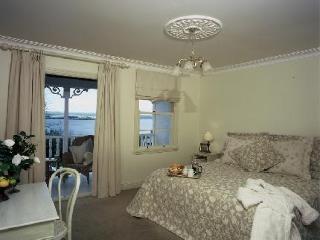 Bellevue Boutique Bed & Breakfast